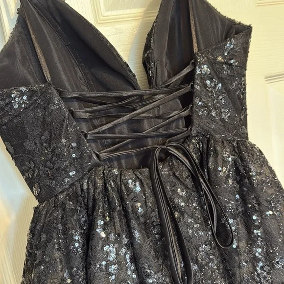 Sherri Hill Black Homecoming or Semi Formal Dress - Picture 6 of 7